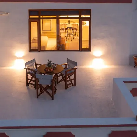 The Blue Nest Lakkíon